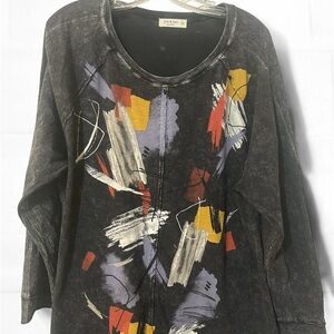 GORGEOUS top! Barely worn!Geometric pattern, tunic, lightweight fabric!You need!